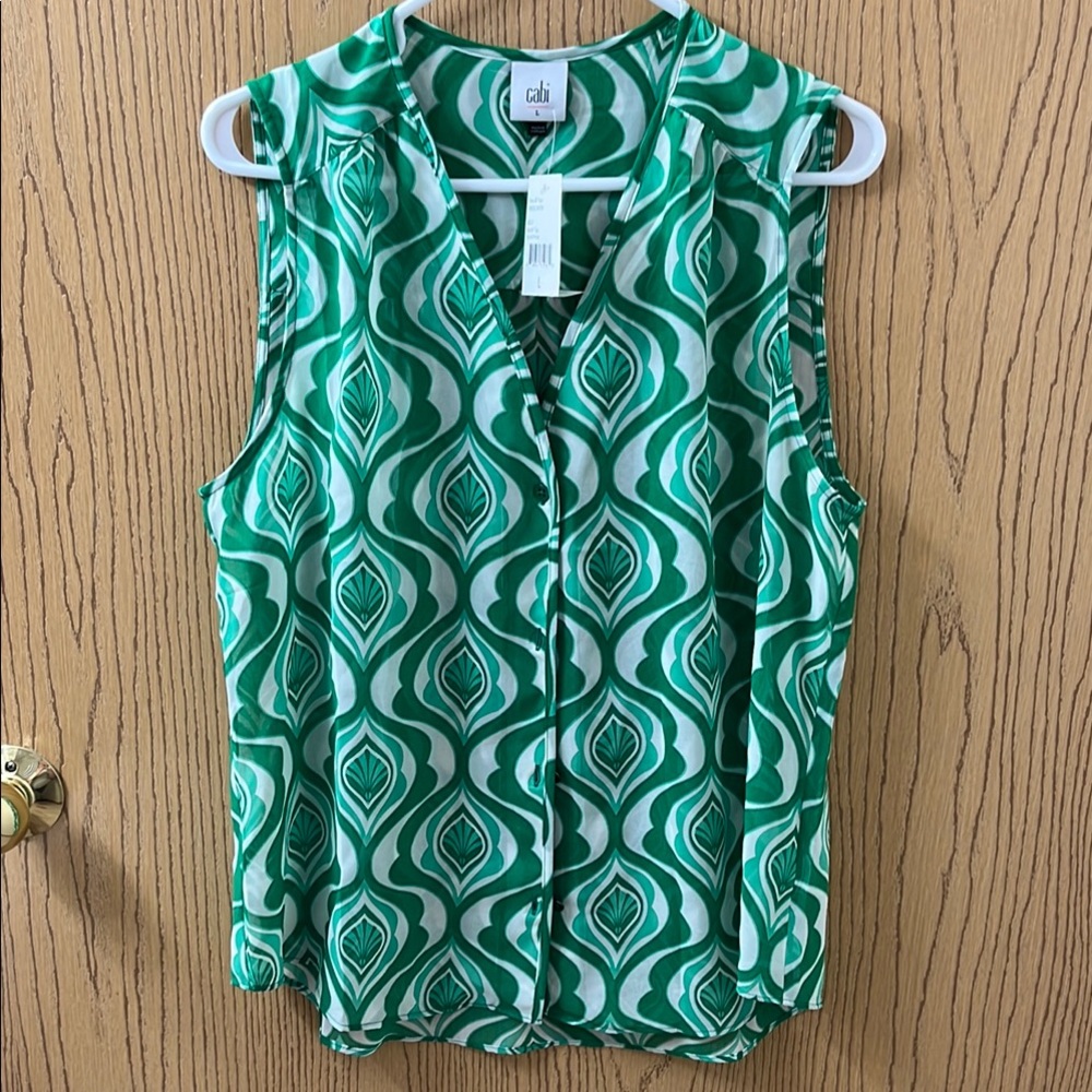 Cabi Green Patterned Sleeveless Top 6321 Scroll Top Scroll Print